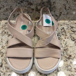 Rizzoli Genuine Leather Sandals Women’s US 8  Super Comfort Shoes New With Tags